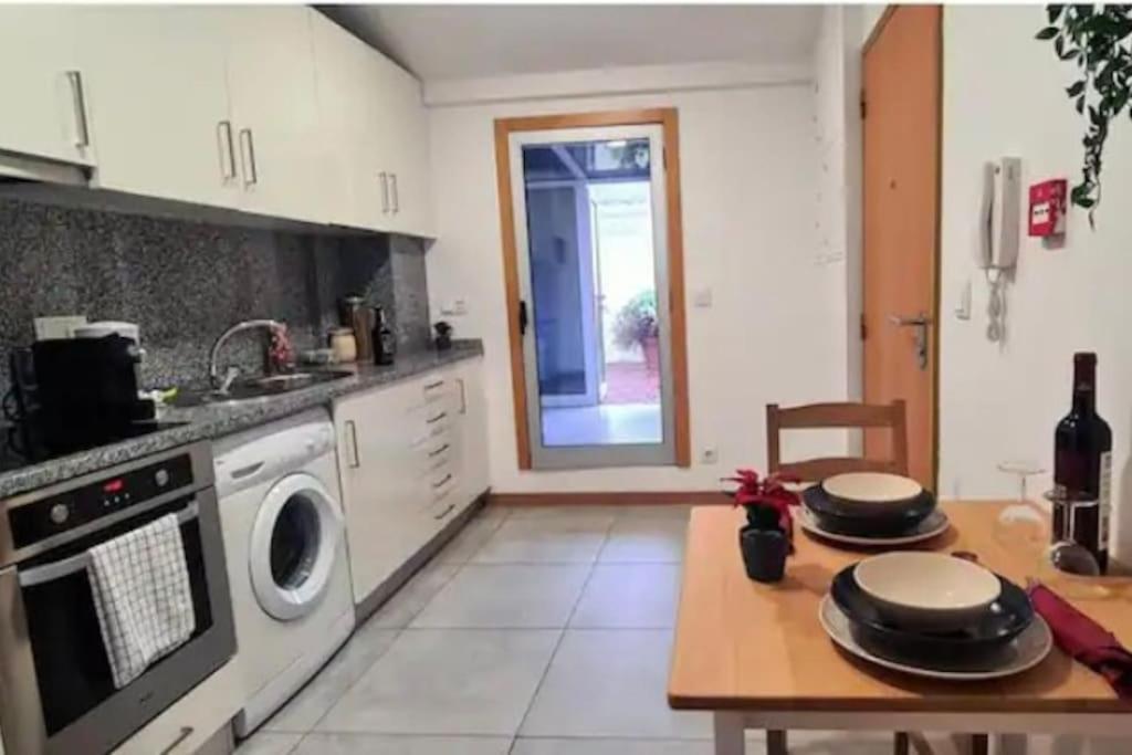Beautiful Flats In The Best Location Apartment Porto Bilik gambar